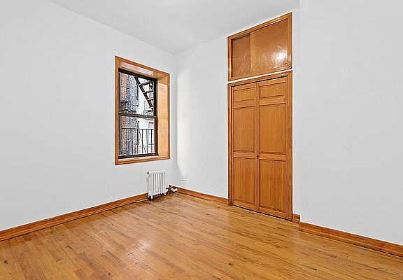 5th image of 56 Macdougal St APT 2