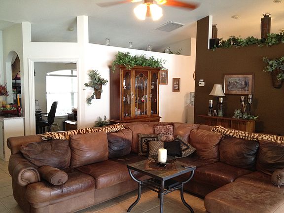 4th image of 1023 NW 42nd Pl