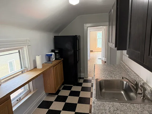 923 Fairmount St SE #2 — Photo 4