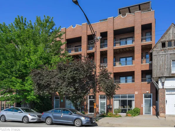 517 N Racine Ave APT 2, Chicago, IL 60642