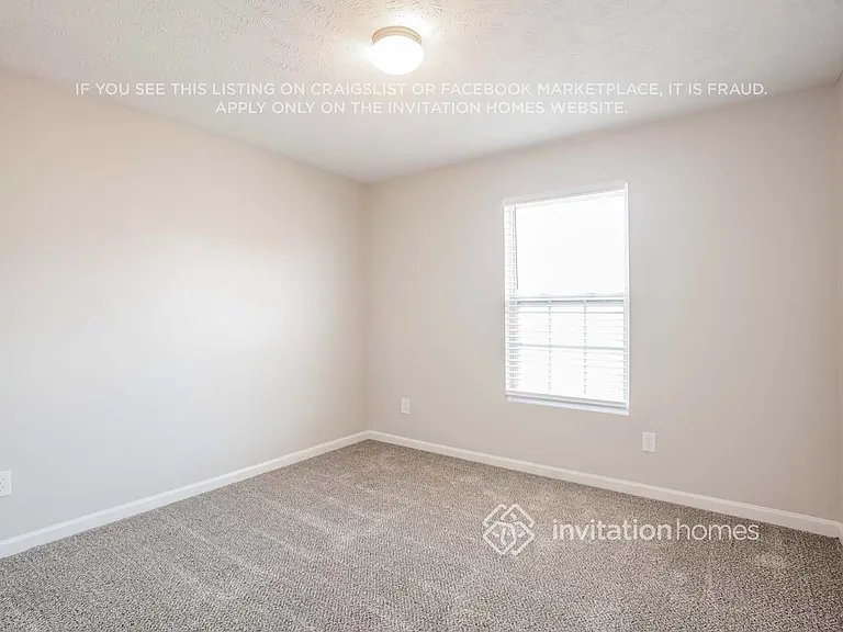 8712 Ambonnay Dr — Photo 9