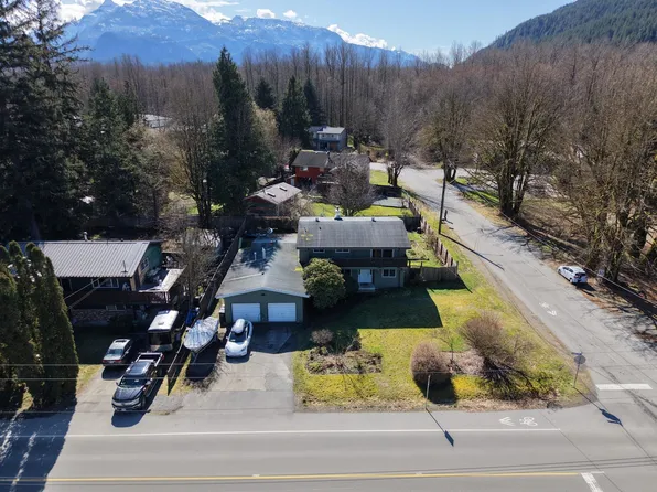 1336 Judd Rd, Squamish, BC V0N 1H0