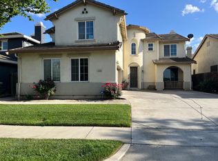 1402 Mesa Creek Dr, Patterson, CA 95363