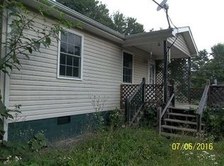 2809 Bad Rdg, Coeburn, VA 24230