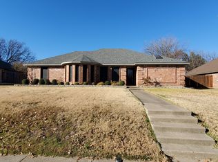 10160 Regent Row, Benbrook, TX 76126