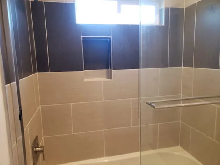 5 bed, 1850 sqft, $1,399 — Photo 3
