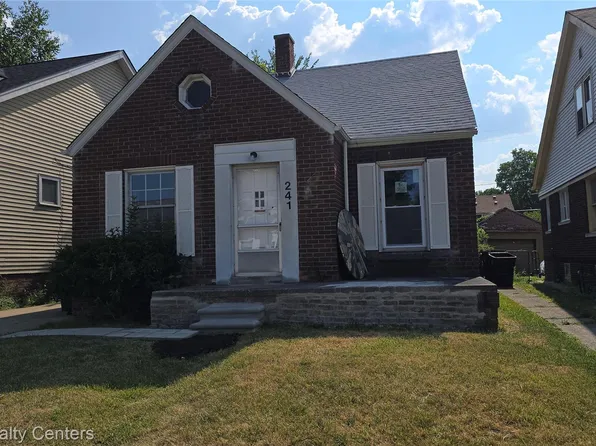 241 Eastlawn St, Detroit, MI 48215