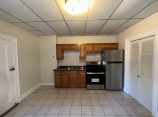 179 Harvard St #2, Cambridge, MA 02139