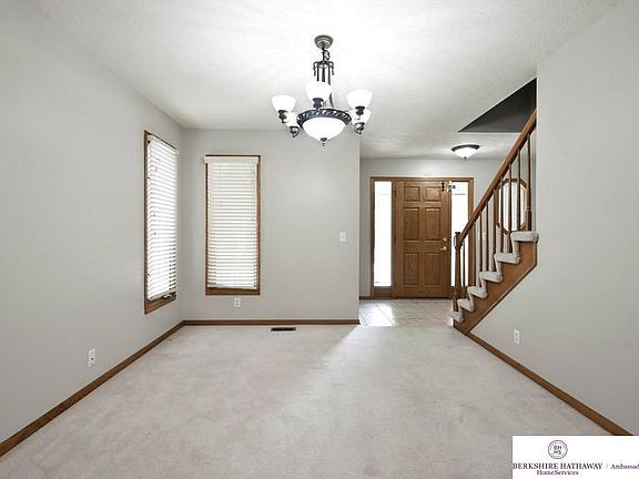 5th image of 2113 Franklin Dr