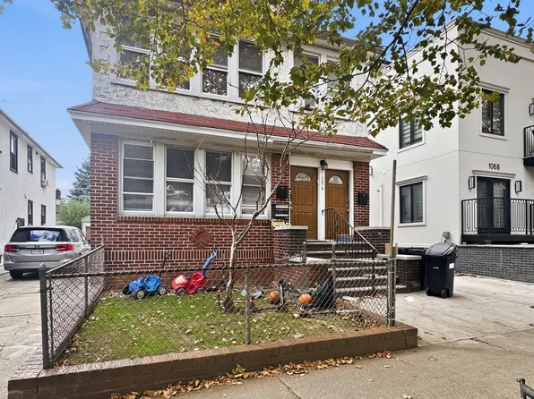 1074 East 12th Street image 5 of 6