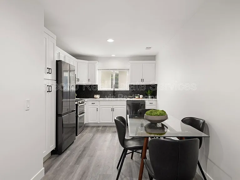 1710 Hanford Dr #1704 — Photo 7
