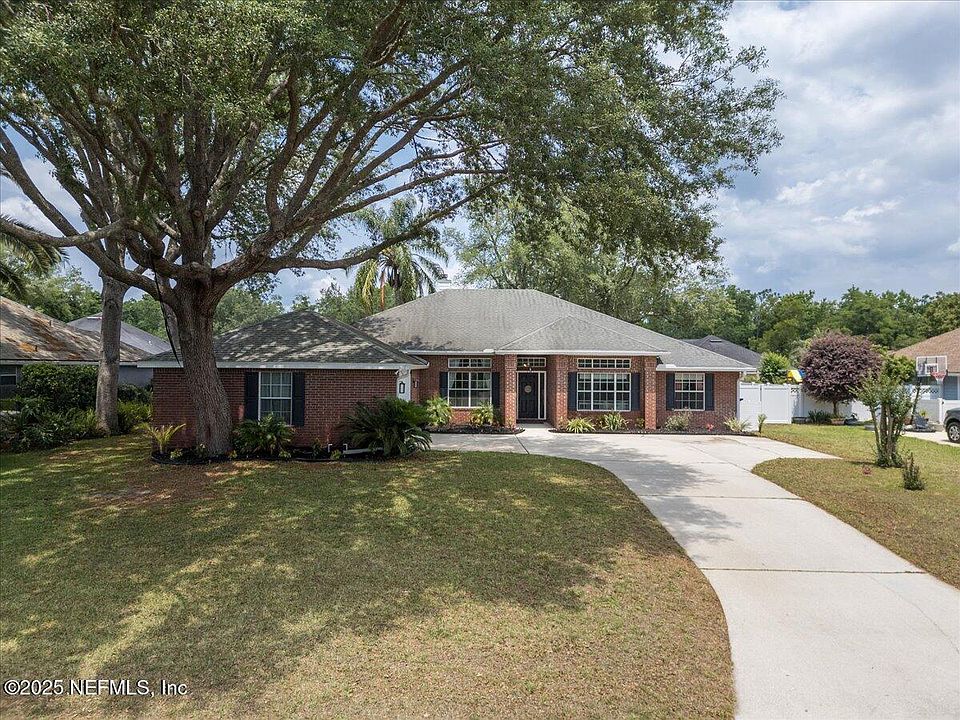 2nd image of 957 DEWBERRY Drive S