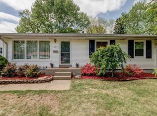625 Saint Edith Ln, Florissant, MO