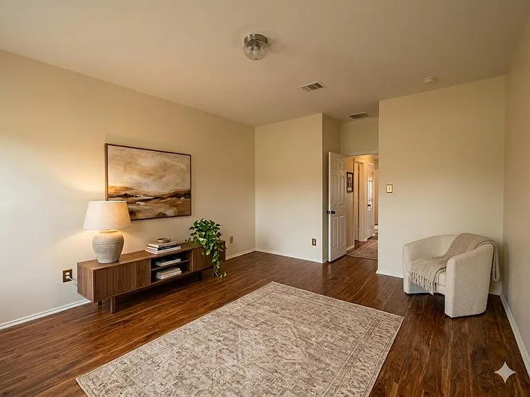 2617 Summerwalk Pl — Photo 1