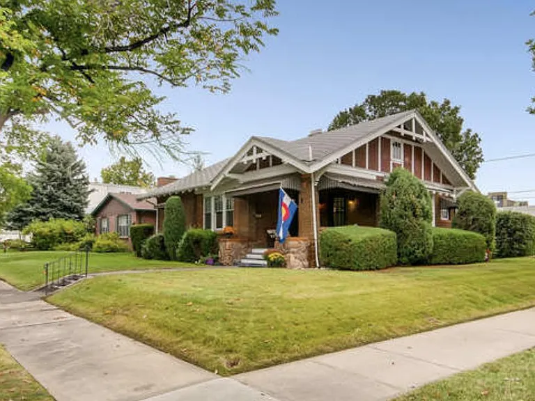 2106 N Raleigh St — Photo 3
