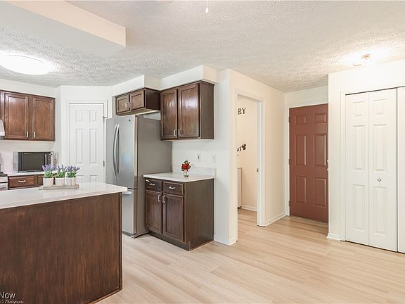 5th image of 9949 Parkland Dr