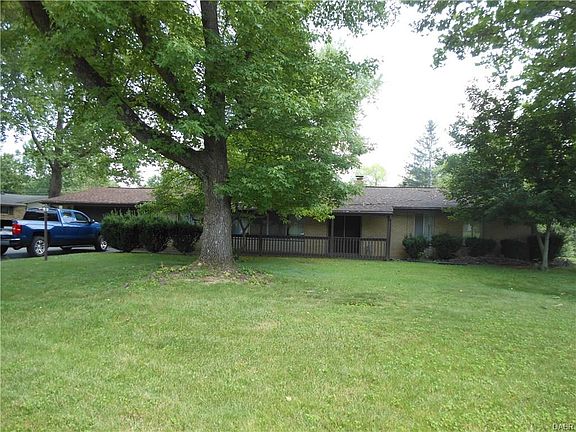 2nd image of 2356 Lakeview Dr