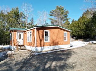 632 Main Rd, Burlington, ME 04417