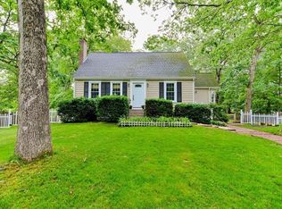 1 Janie Ave, Franklin, MA 02038
