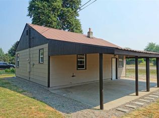 880 Kalmia St, Kettle Falls, WA 99141
