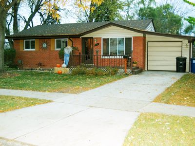 526 Filbert St, Westland, MI, 48186