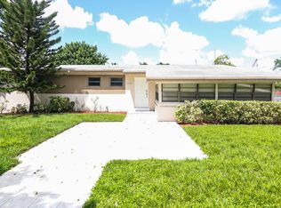 21340 NE 26th Ave, Miami, FL 33180