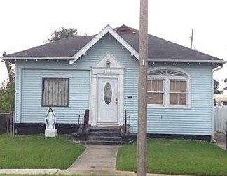 1st image of 3318 Clermont Dr