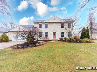 8674 Cedar Lake Dr, Jenison, MI 49428