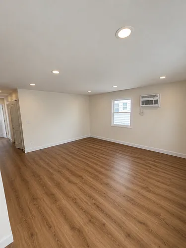 44 3rd Ave #1 Photo 1