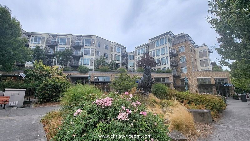 1st image of 211 Kirkland Ave APT 405
