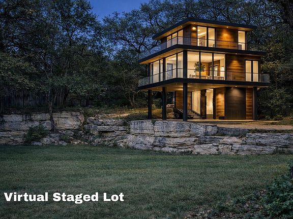 3rd image of 2609 Oak Ridge Dr