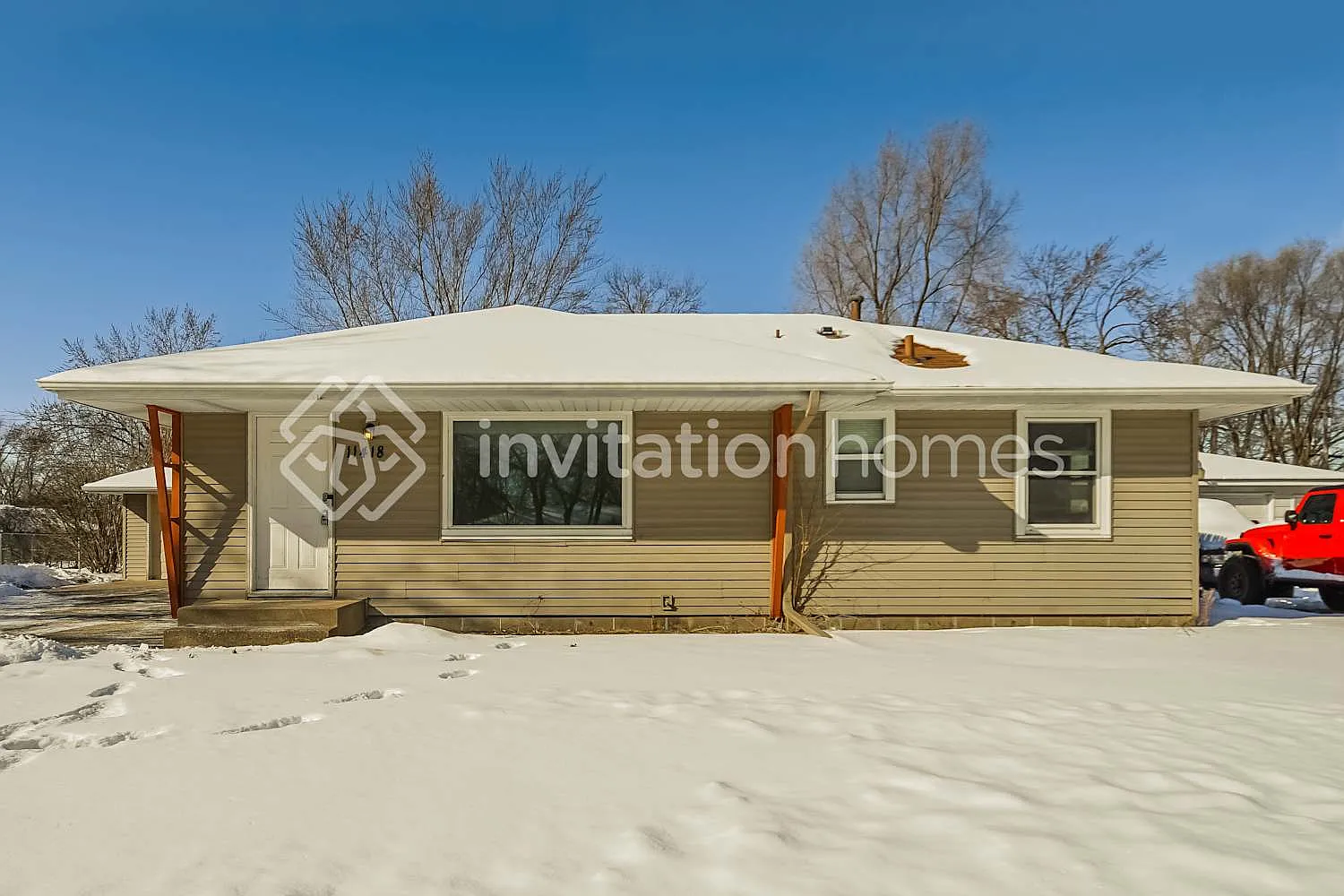 11418 Wren St NW Minneapolis, MN 55433 — Photo 1