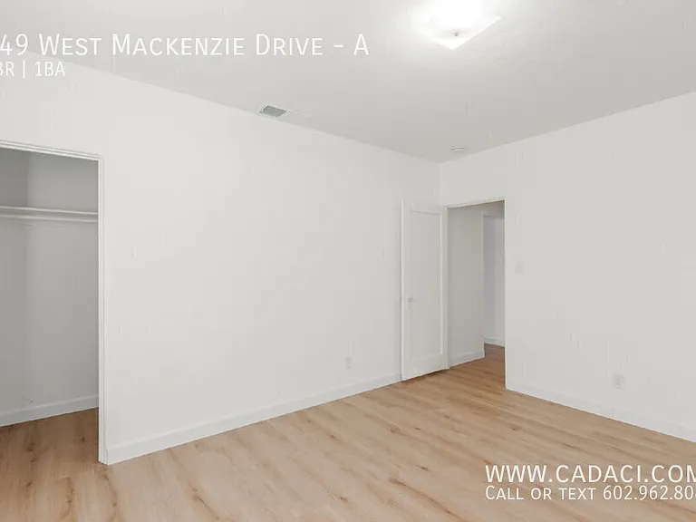 749 W Mackenzie Dr #A — Photo 25