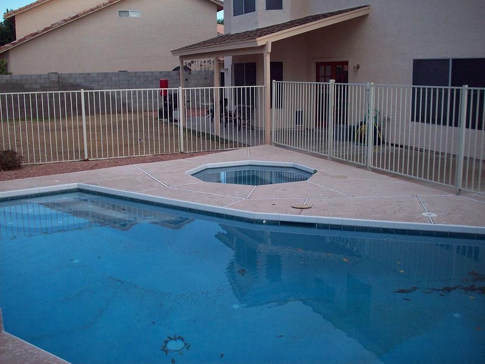 2nd image of 7538 W Maui Ln