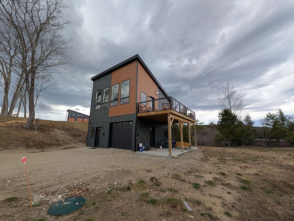 1st image of 274 Ragged Mountain Rd