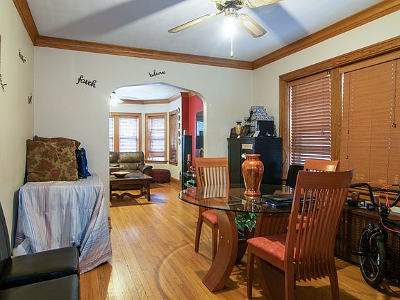 Living Room / Dining Room