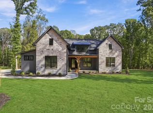 219 Barra Dr, Waxhaw, NC 28173