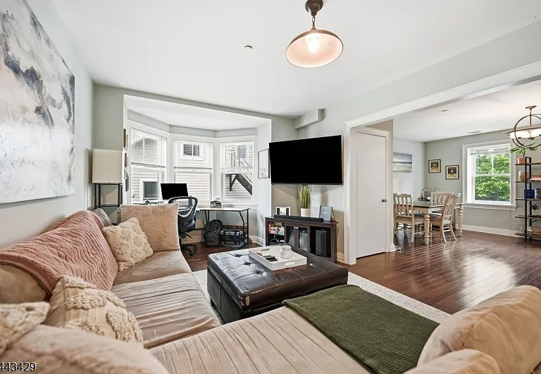 52 Elm St — Photo 14
