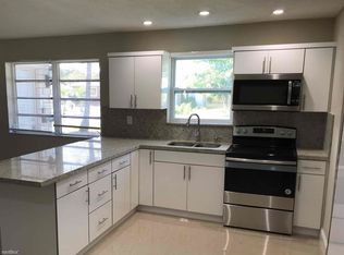 7541 Granada Blvd, Miramar, FL 33023
