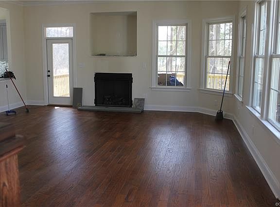 5th image of 670 Pintail Cove Ln