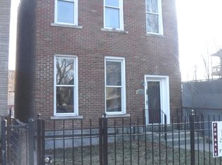 2925 W Walnut St, Chicago, IL 60612