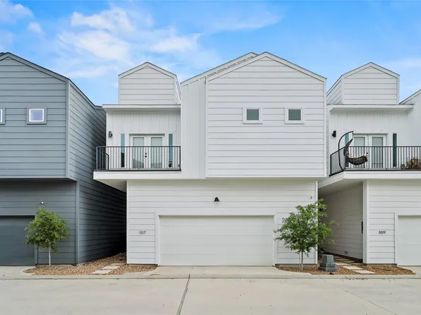 107 Tolima Dove St, Houston, TX 77018