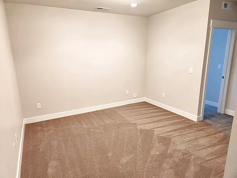 1108 W Wasatch Spring Rd — Photo 11