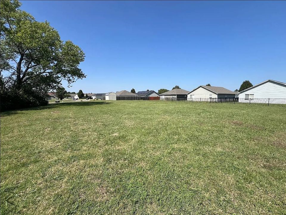 1st image of 2708-2714 E Conquest St #2720-E