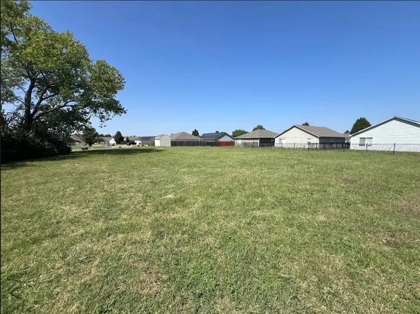 2708-2714 E Conquest St #2720-E, Wichita, KS 67219