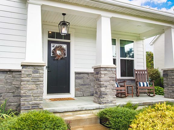 Discover a beautiful home available for rent beginning February 1, 2026, perfectly designed for comfortable and convenient living in a tree-lined neighborhood just north of Columbus, Ohio in Big Walnut Schools