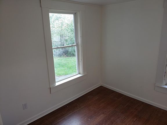 3rd image of 210 W Main St #1