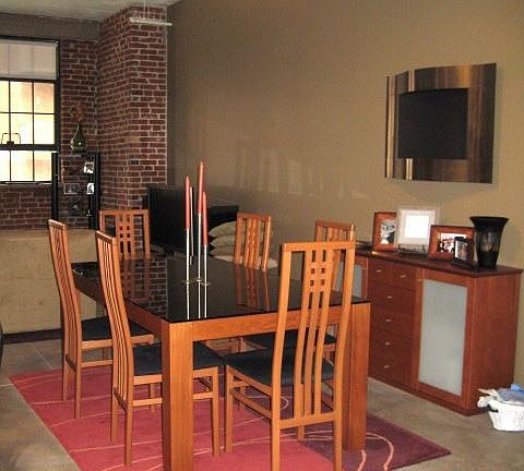 4th image of 1611 Locust St Suite 304