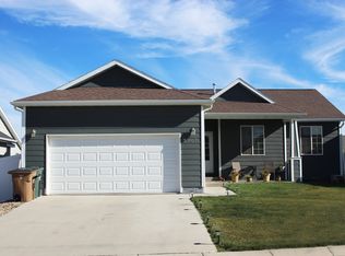 3907 Federal Ave, Gillette, WY 82718