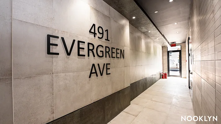 Rented by Nooklyn NYC LLC | media 8